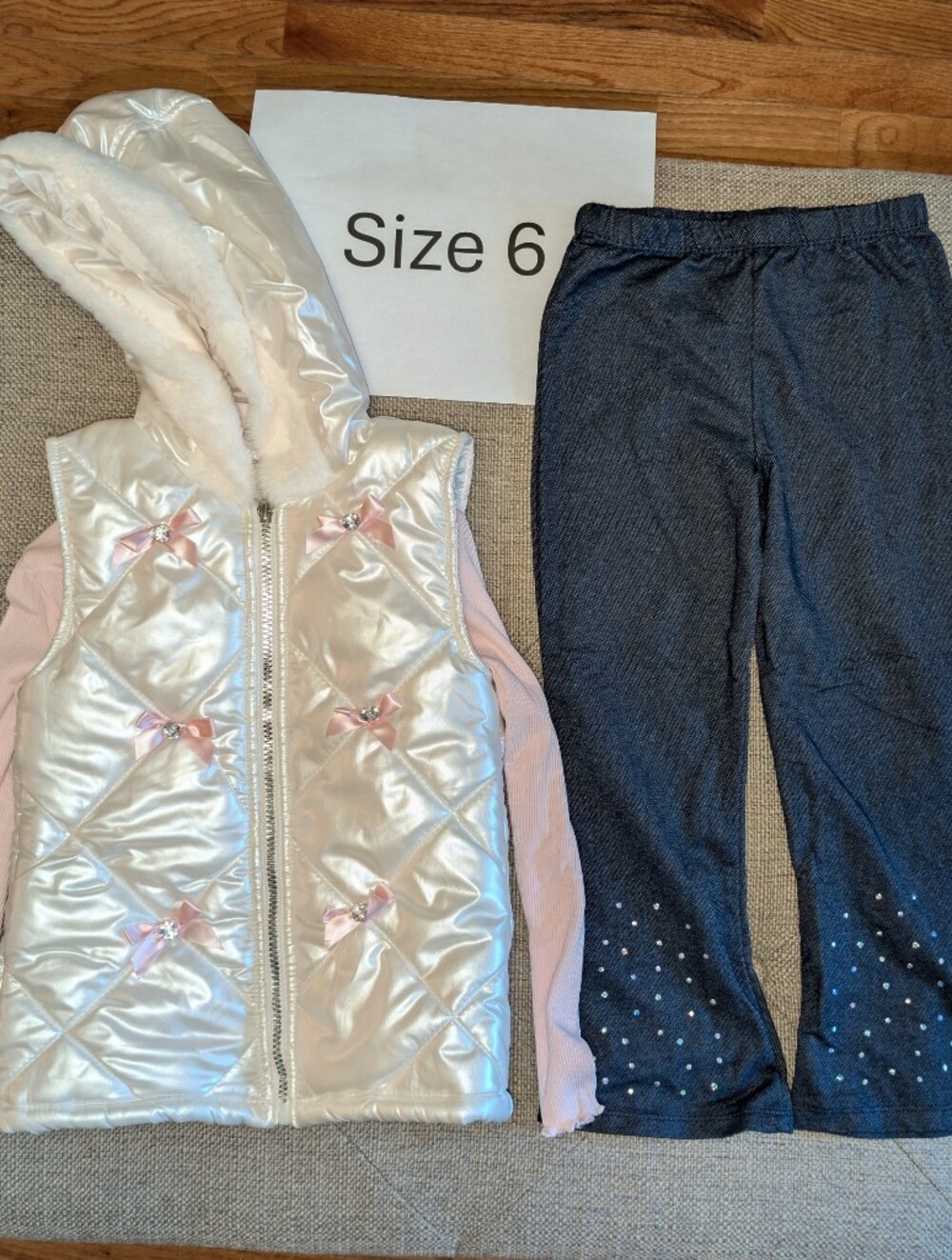 Girls Size 6T 3 Piece Outfit With Zip Up Vest